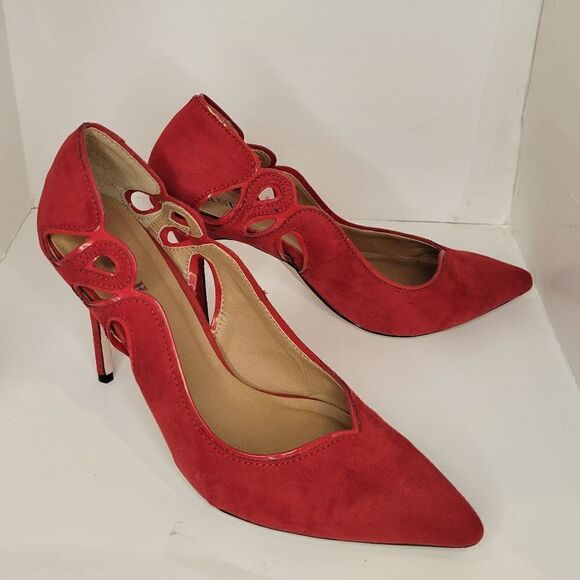 Just fab Serice Cutout suede red  Pumps. - Picture 8 of 12